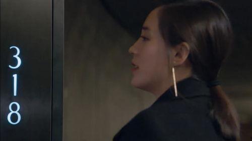 老太爆料天佑视频播放,揭秘天佑视频播放背后的惊人真相  第3张